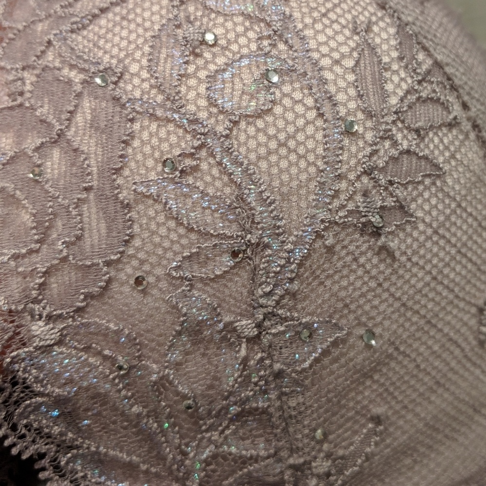 Victoria Secret 36B push up